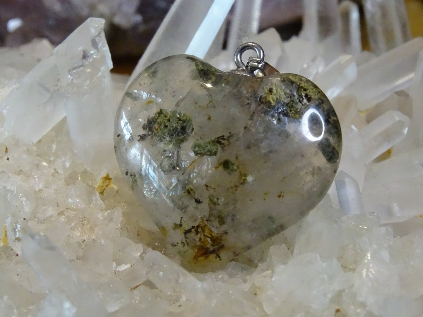 Pendentif Quartz à inclusions - Pendentifs - Colibri Minéraux et Bien-être