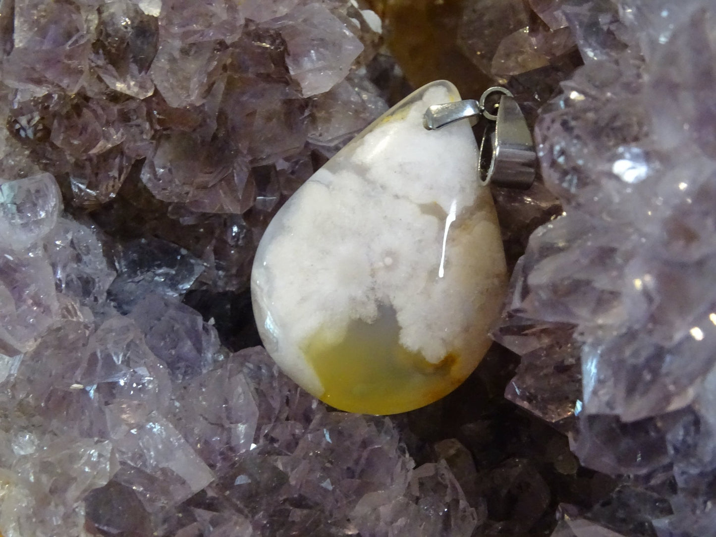 Pendentif Agate Sakura - Pendentifs - Colibri Minéraux et Bien-être