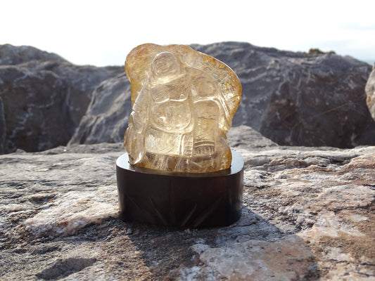 Sculpture Bouddha Quartz Cristal de Roche - Cristaux - Colibri Minéraux et Bien-être