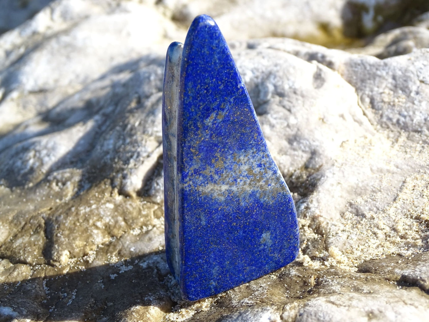 Lapis Lazuli Forme Libre - Pierres - Colibri Minéraux et Bien-être