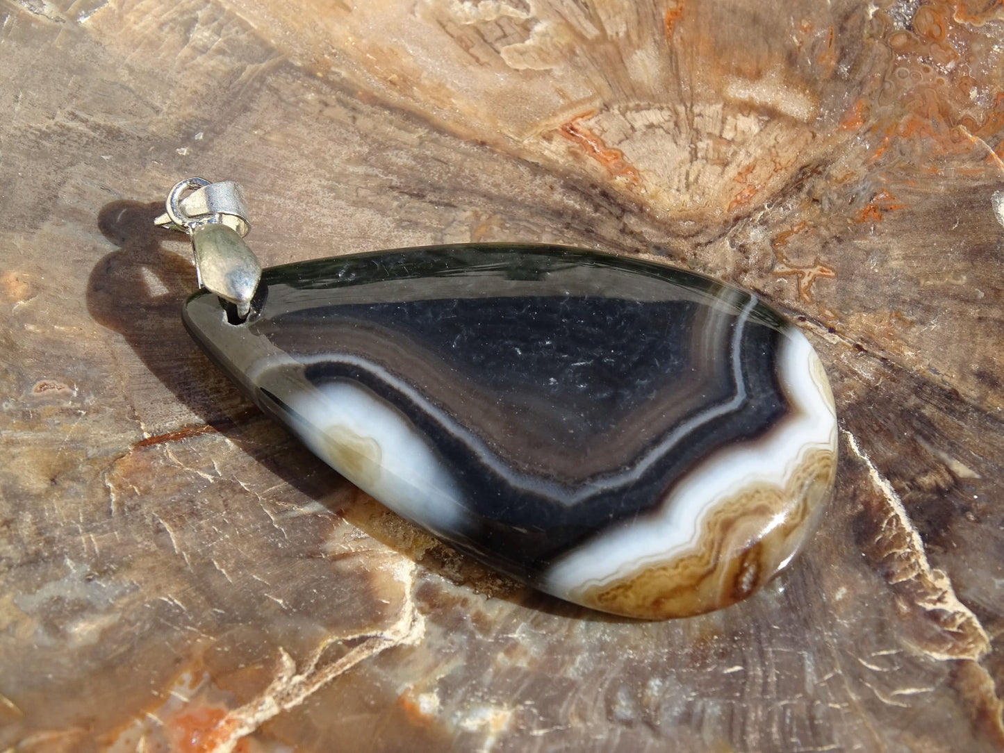 Pendentif Agate de Botswana - Pendentifs - Colibri Minéraux et Bien-être