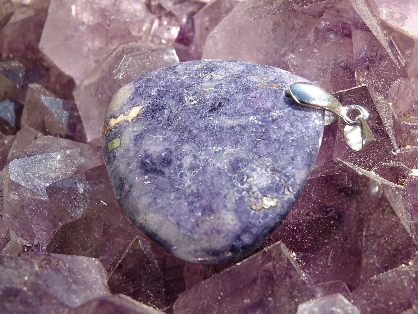 Pendentif Lépidolite - Pendentifs - Colibri Minéraux et Bien-être