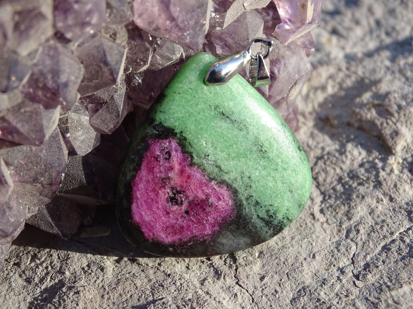 Pendentif Rubis Zoïsite - Pendentifs - Colibri Minéraux et Bien-être