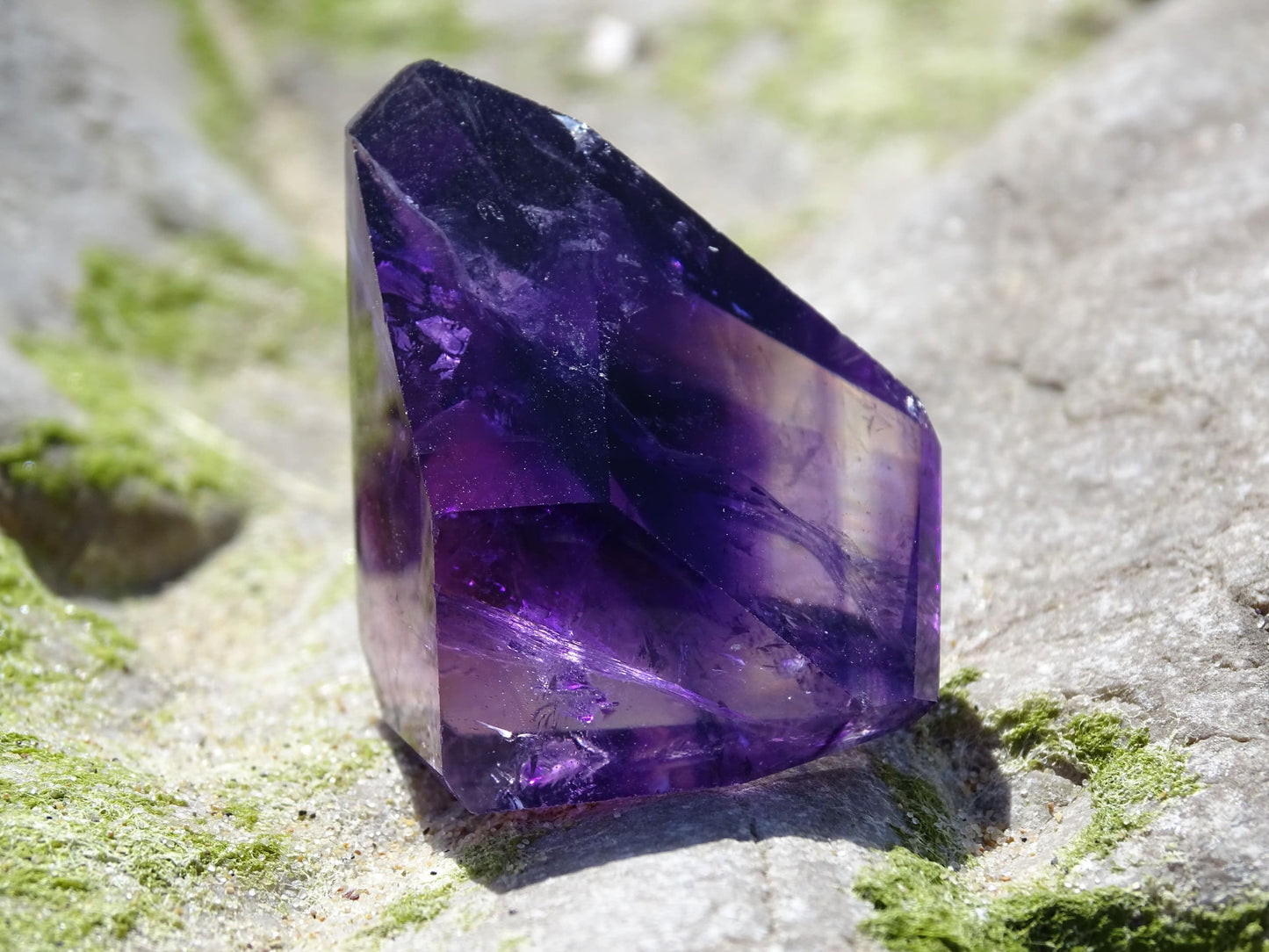 Améthyste et Quartz Bicolore Fantôme - Cristaux - Colibri Minéraux et Bien-être