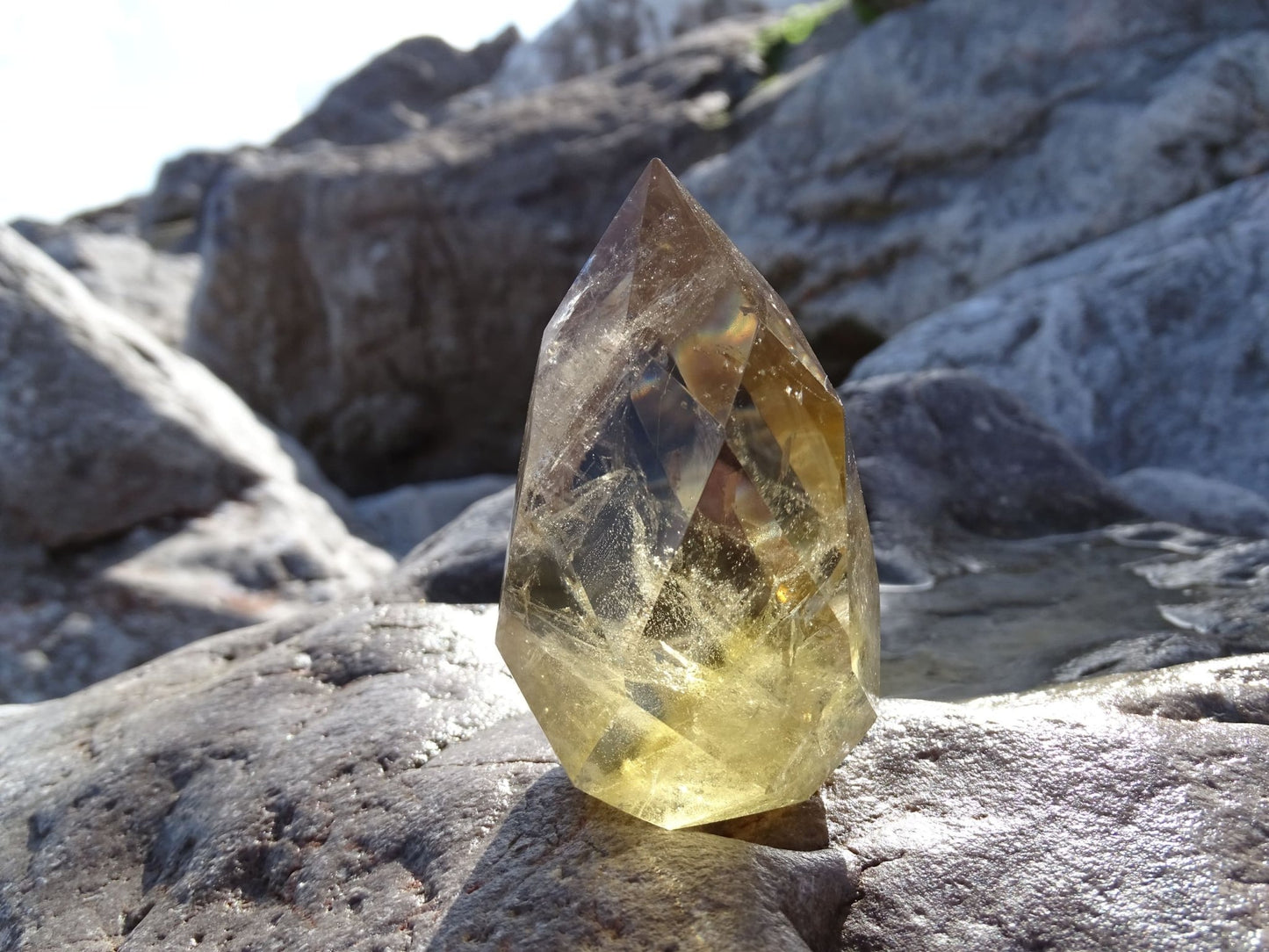 Citrine - Cristaux - Colibri Minéraux et Bien-être