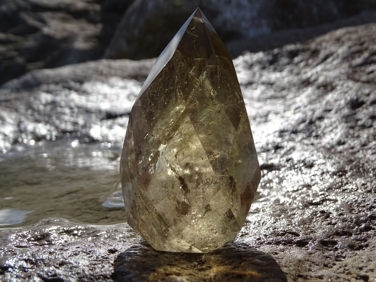 Citrine traces de fantôme - Cristaux - Colibri Minéraux et Bien-être