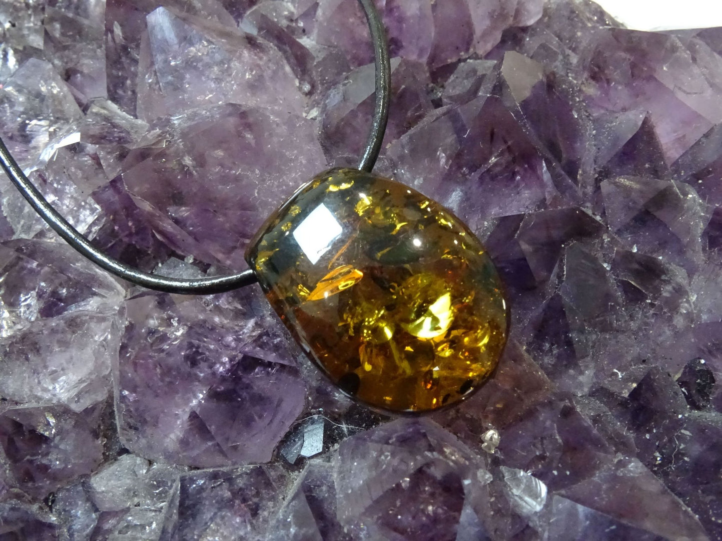 Pendentif Ambre - Pendentifs - Colibri Minéraux et Bien-être