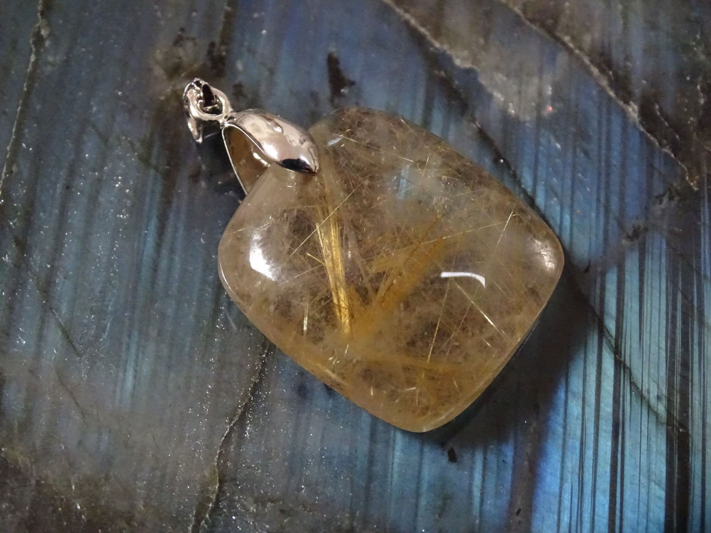 Pendentif Quartz Rutile - Pendentifs - Colibri Minéraux et Bien-être