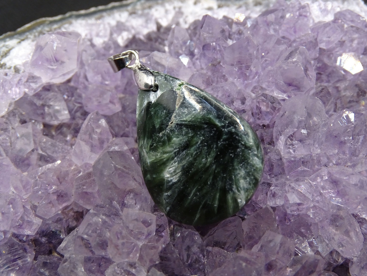 Pendentif Séraphinite - Pendentifs - Colibri Minéraux et Bien-être