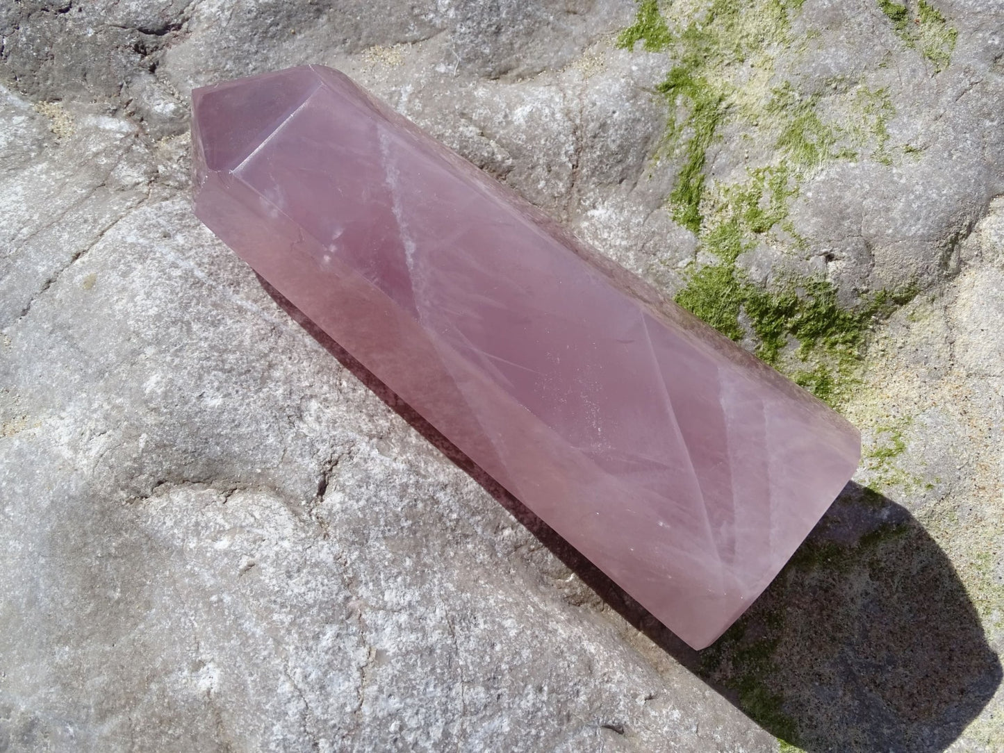 Quartz Rose Prisme - Cristaux - Colibri Minéraux et Bien-être