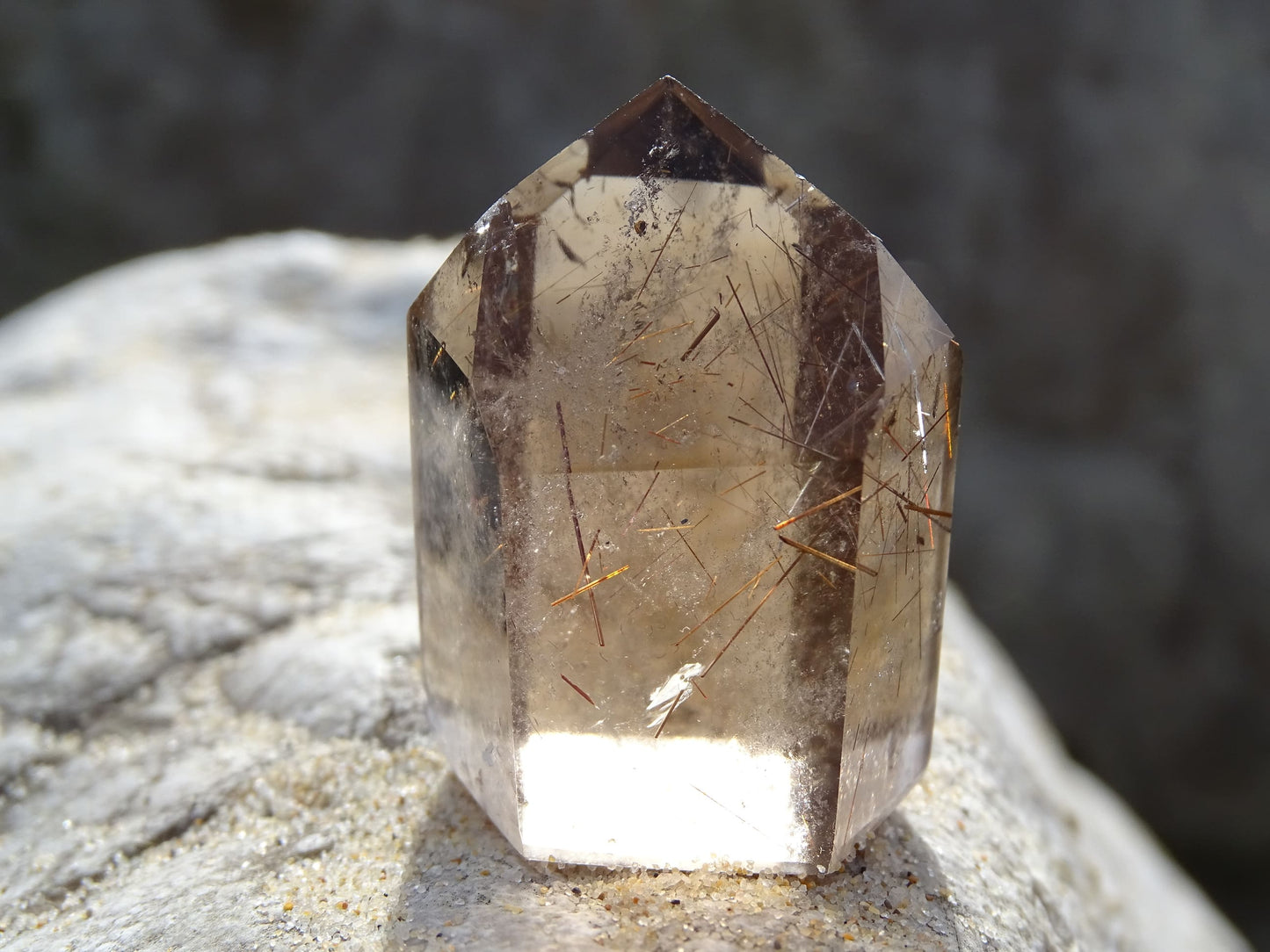 Quartz Rutile Forme Libre - Cristaux - Colibri Minéraux et Bien-être