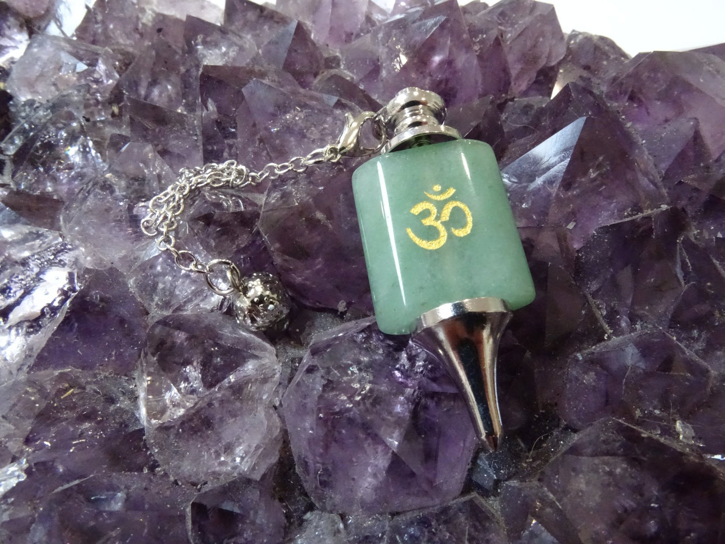 Pendule Aventurine Verte Om - Pierres - Colibri Minéraux et Bien-être