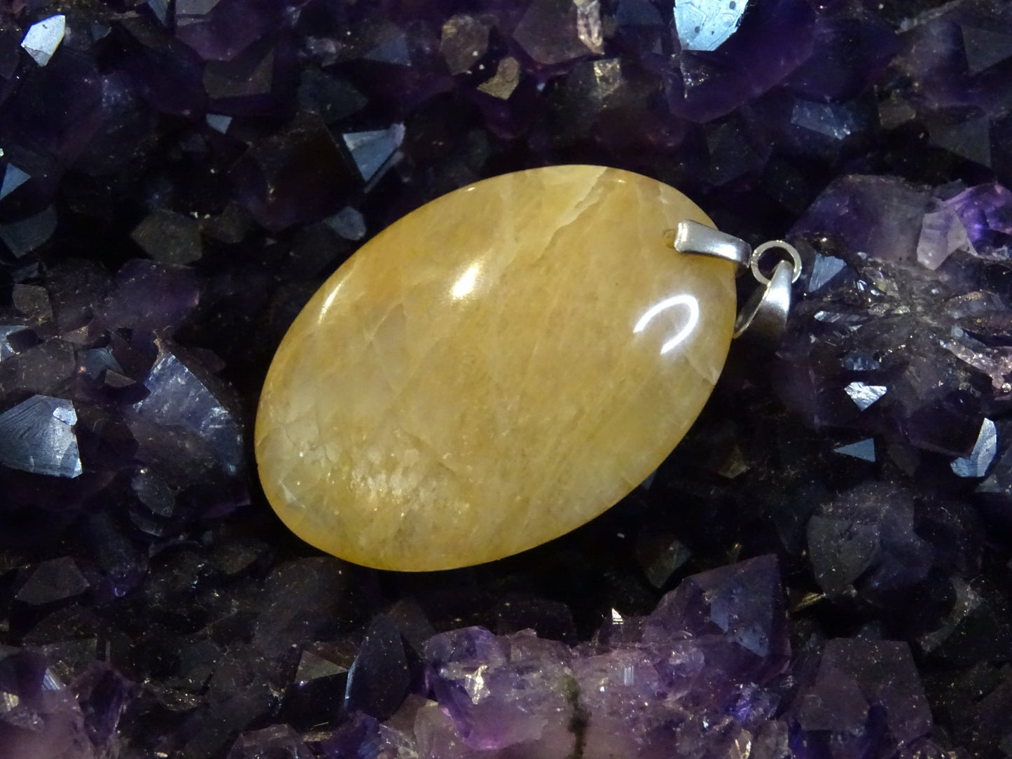Pendentif Pierre de Lune Orangée - Pendentifs - Colibri Minéraux et Bien-être
