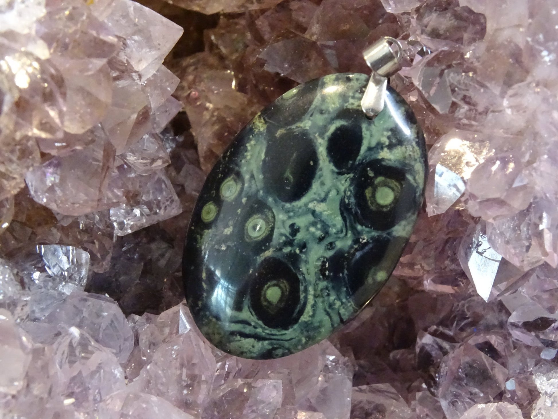 Pendentif Jaspe Kambaba - Pendentifs - Colibri Minéraux et Bien-être