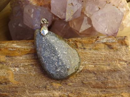 Pendentif Quartz à Mica - Pendentifs - Colibri Minéraux et Bien-être