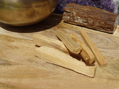 Palo Santo – Lot de 5 Bâtonnets - Encens - Colibri Minéraux et Bien-être