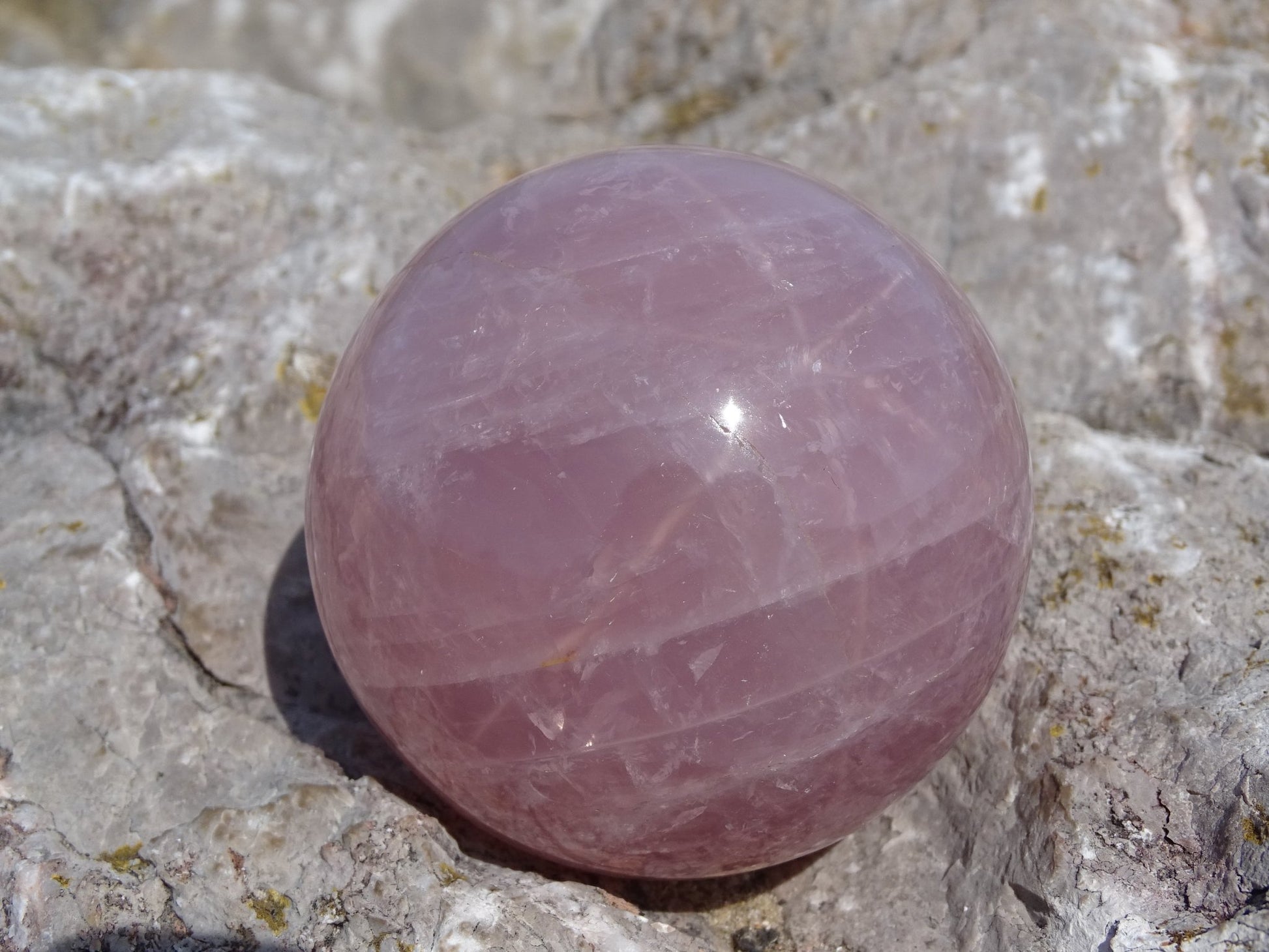 Quartz Rose Etoilé Sphère - Cristaux - Colibri Minéraux et Bien-être