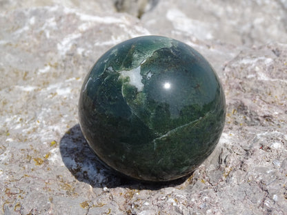 Agate Mousse Sphère - Pierres - Colibri Minéraux et Bien-être