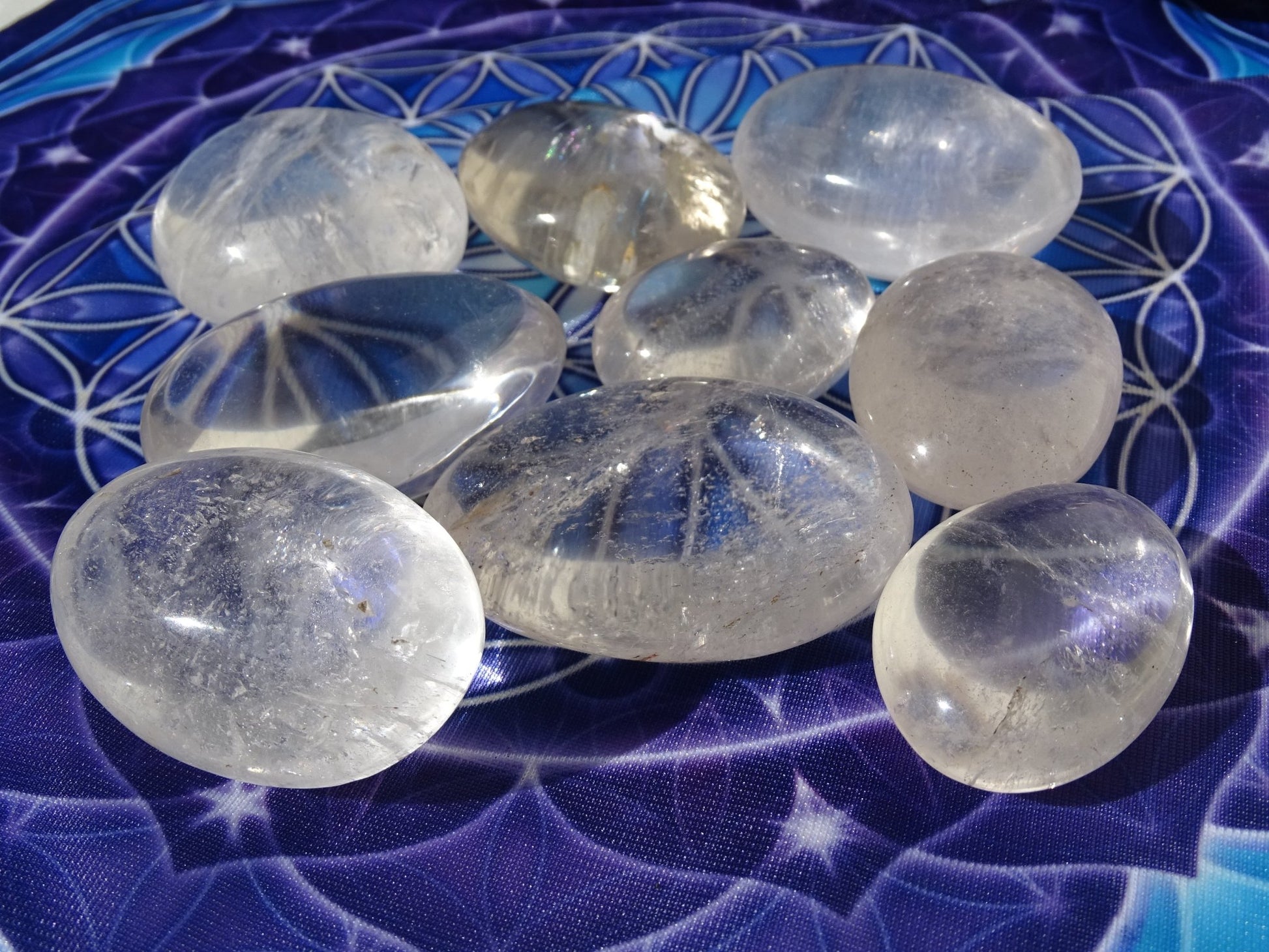 Quartz Cristal de Roche Galet - Cristaux - Colibri Minéraux et Bien-être
