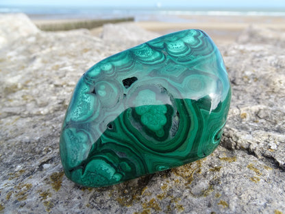 Malachite Forme Libre - Pierres - Colibri Minéraux et Bien-être