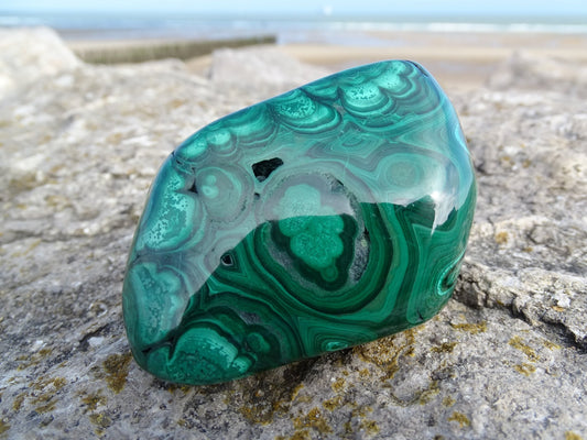 Malachite Forme Libre - Pierres - Colibri Minéraux et Bien-être