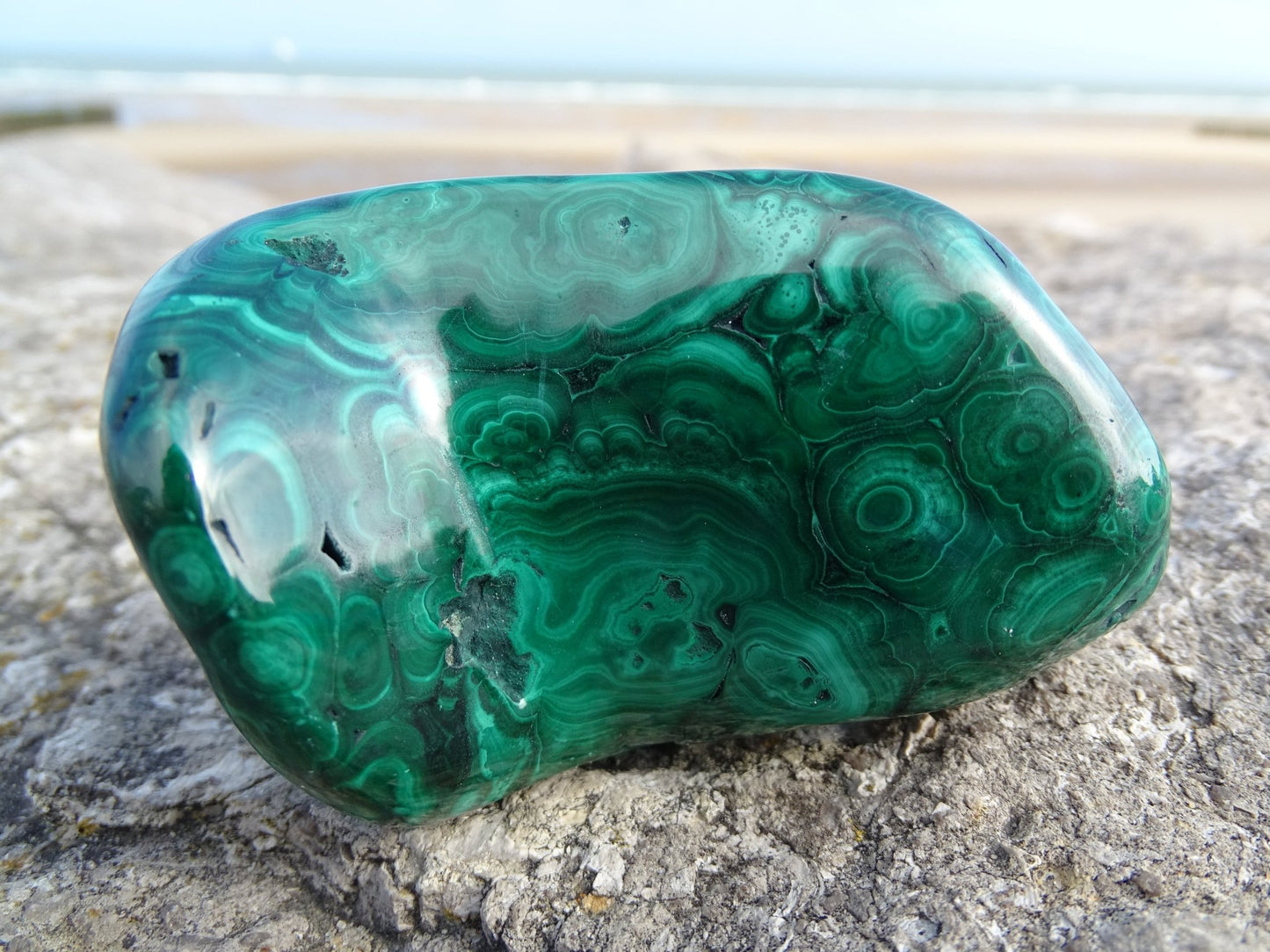 Malachite Forme Libre - Pierres - Colibri Minéraux et Bien-être