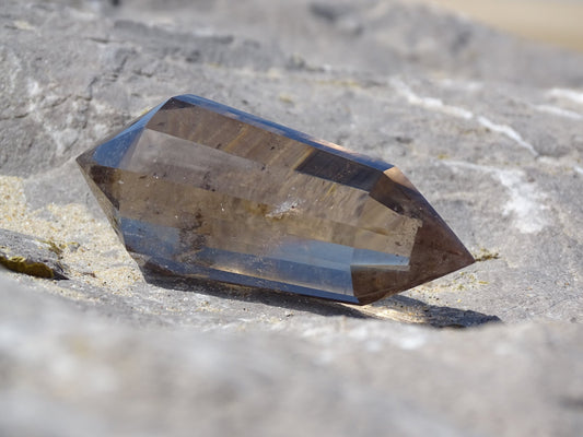 Quartz Fumé Vogel - Pierres de soin - Colibri Minéraux et Bien-être