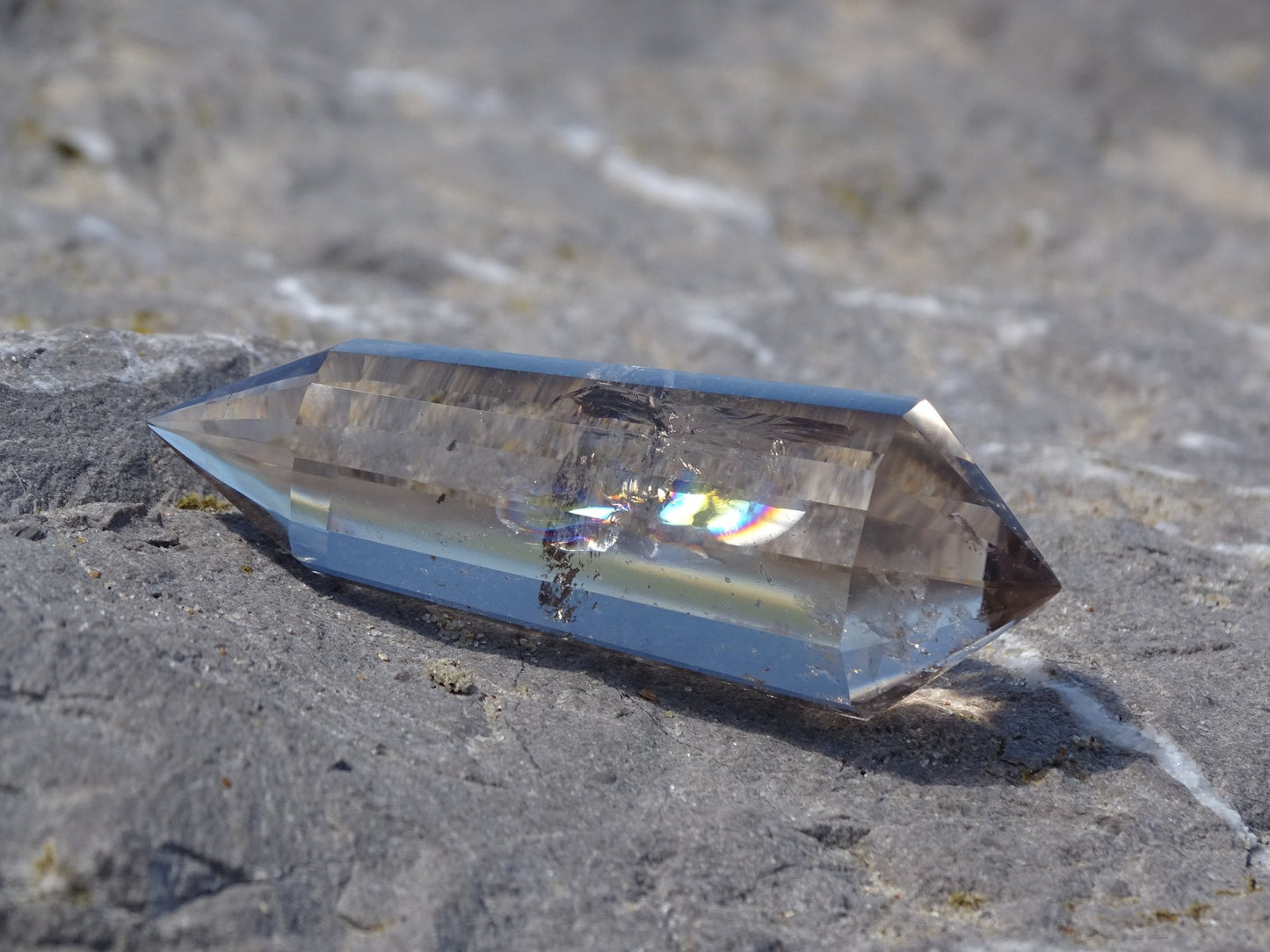 Quartz Fumé Vogel - Pierres de soin - Colibri Minéraux et Bien-être