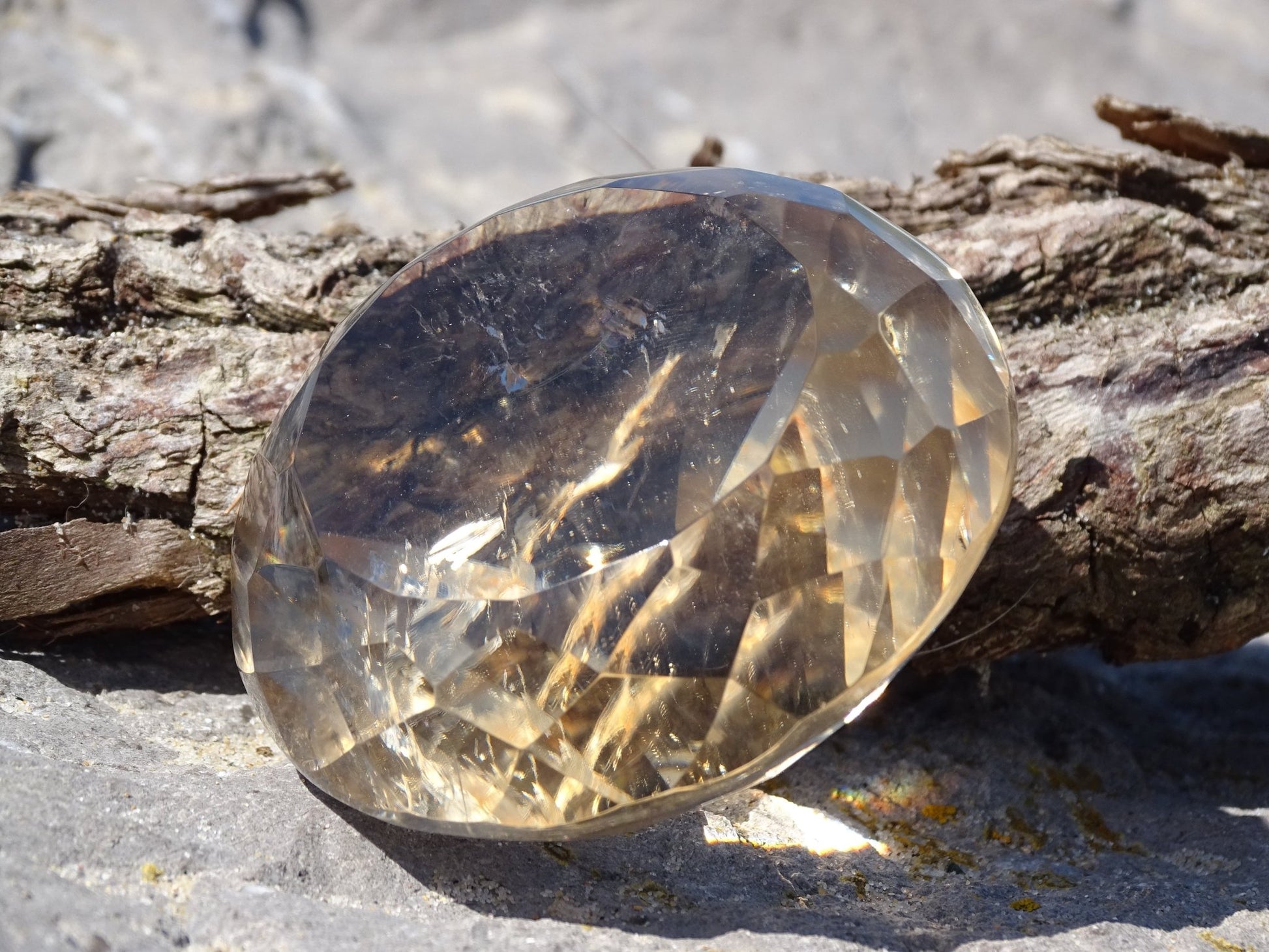 Citrine Facettée - Cristaux - Colibri Minéraux et Bien-être