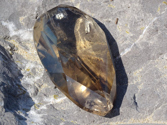 Quartz Fumé Facetté - Cristaux - Colibri Minéraux et Bien-être