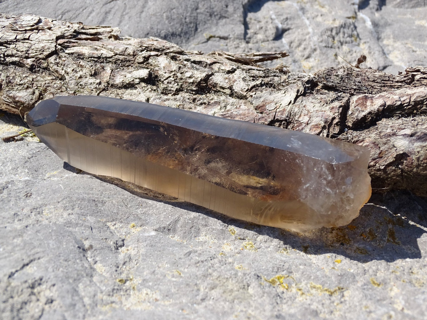 Quartz Fumé Lémurien - Pierres de soin - Colibri Minéraux et Bien-être