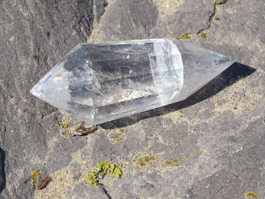 Quartz Vogel Cristal de Roche - Pierres de soin - Colibri Minéraux et Bien-être