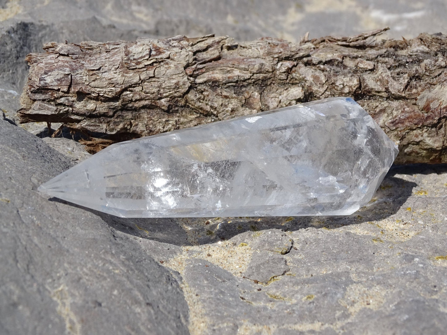 Quartz Vogel Cristal de Roche - Pierres de soin - Colibri Minéraux et Bien-être