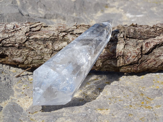 Quartz Vogel Cristal de Roche - Pierres de soin - Colibri Minéraux et Bien-être