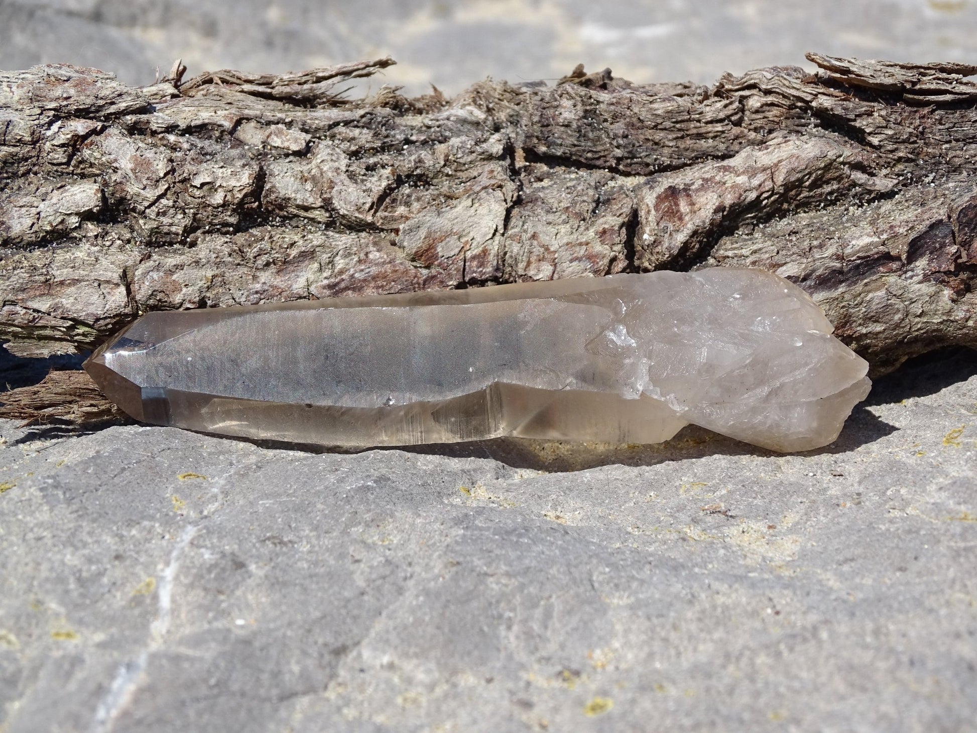 Quartz Fumé Lémurien - Pierres de soin - Colibri Minéraux et Bien-être