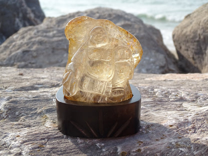 Sculpture Bouddha Quartz Cristal de Roche - Cristaux - Colibri Minéraux et Bien-être