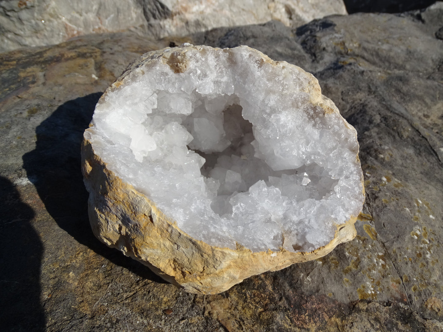 Géode Quartz Cristal de Roche
