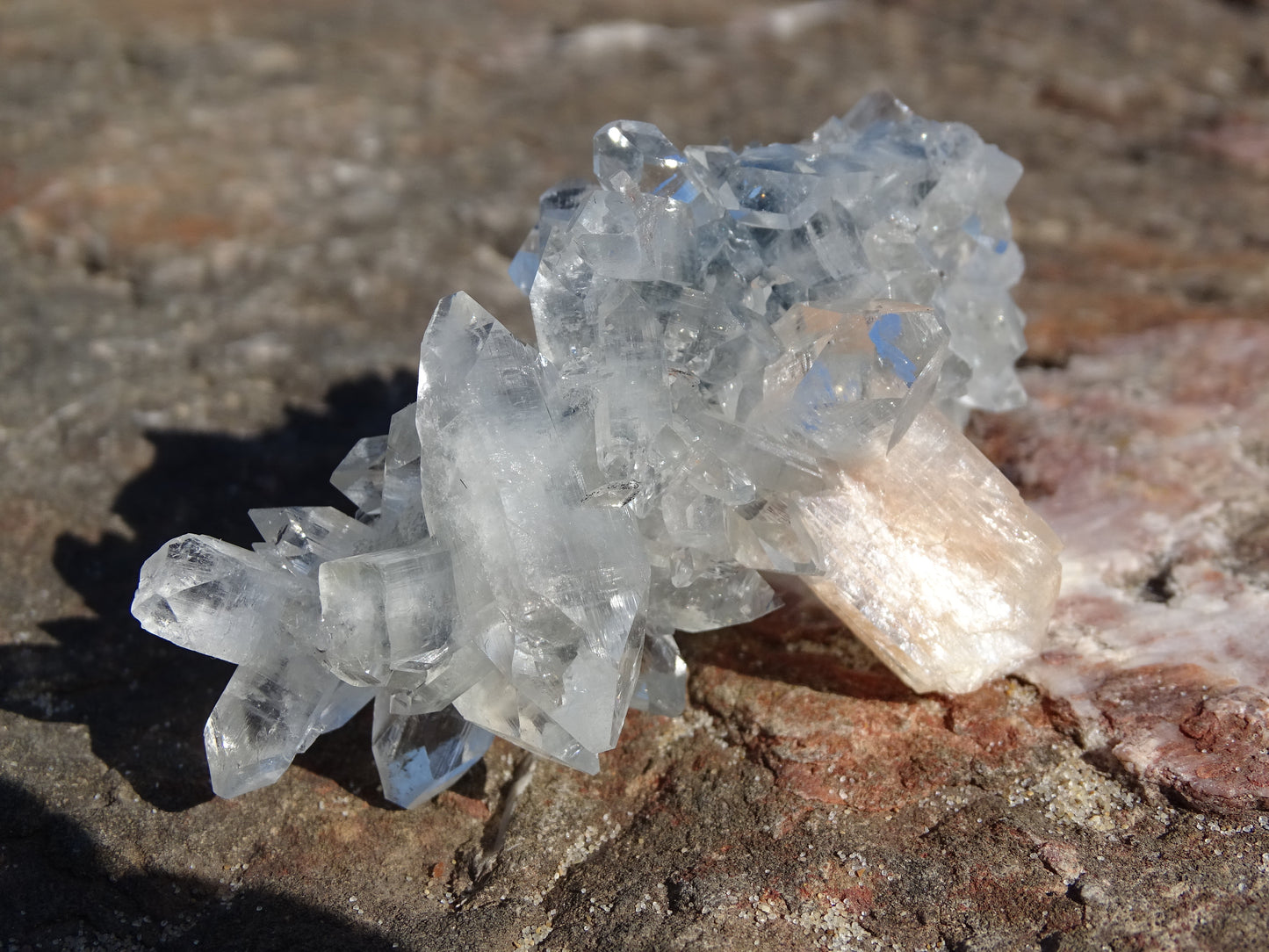 Apophyllite Blanche et Stilbite orange