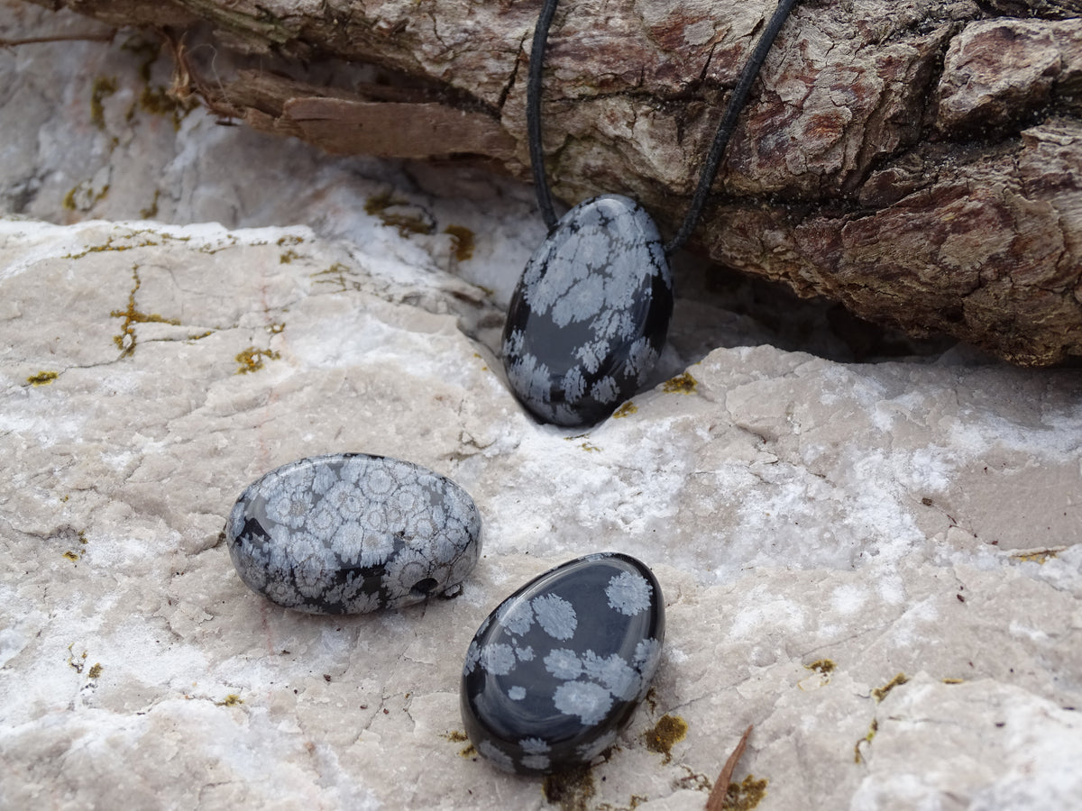 Pendentif Obsidienne Flocon de Neige
