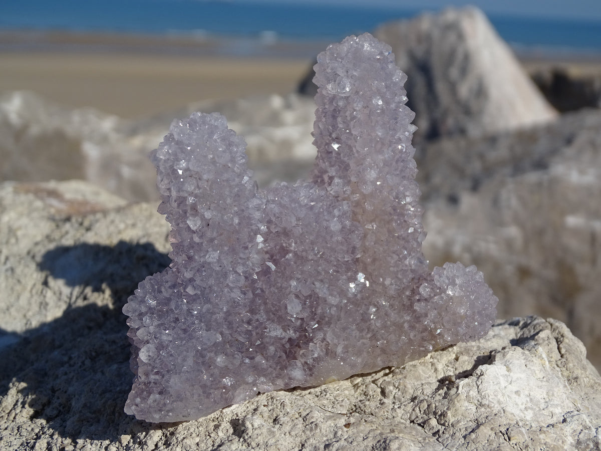 Améthyste sur Calcédoine Stalactite