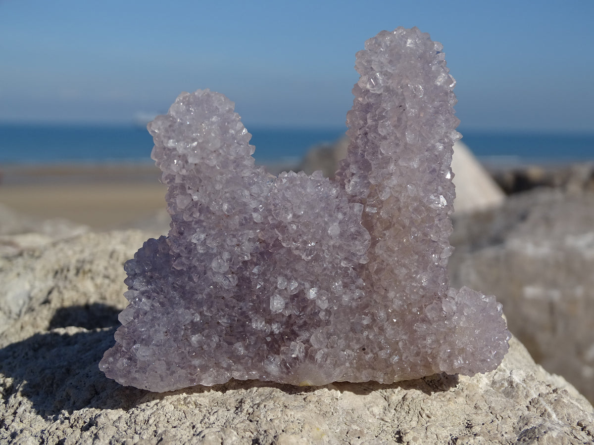 Améthyste sur Calcédoine Stalactite