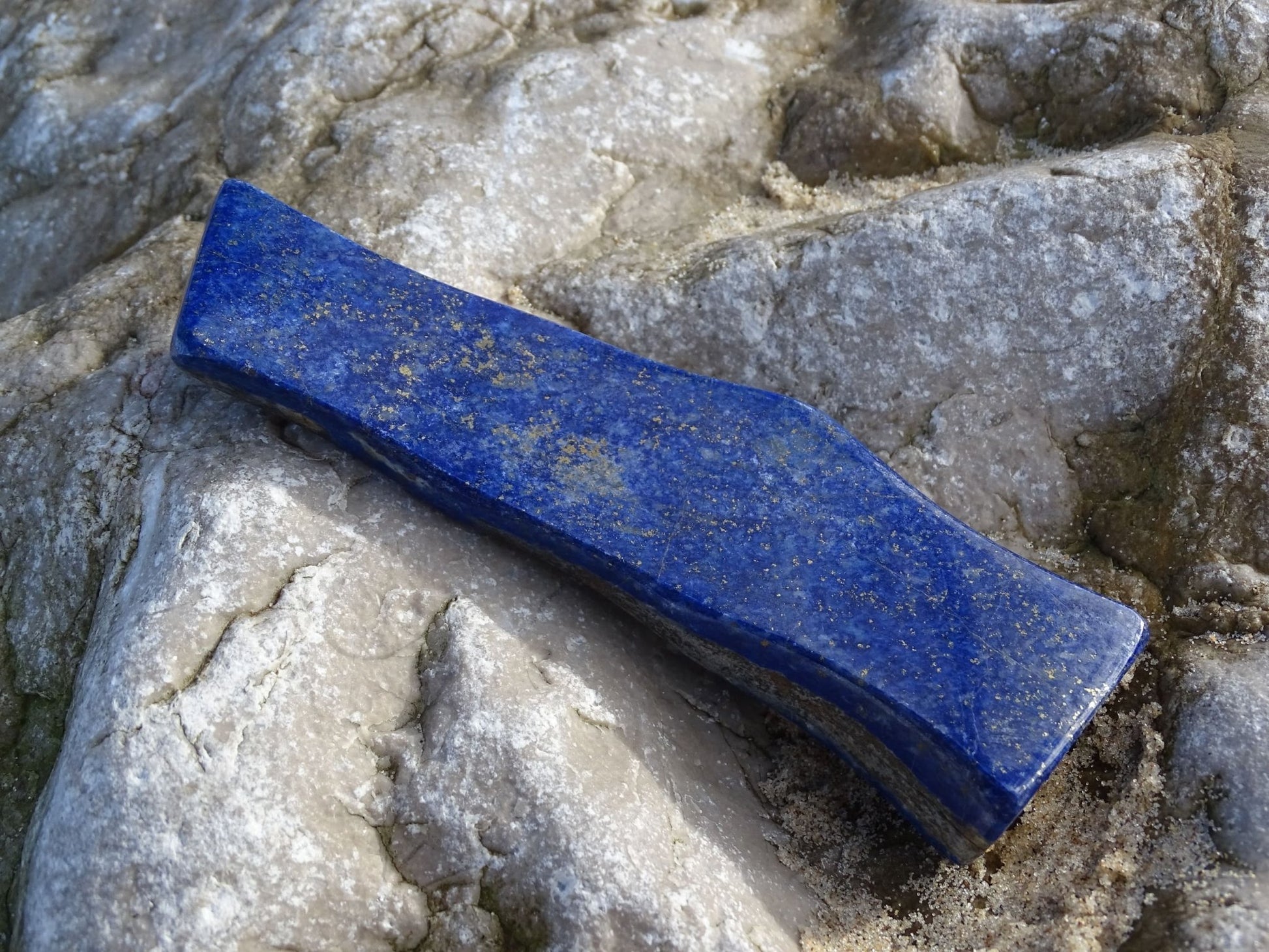Lapis Lazuli Forme Libre - Pierres - Colibri Minéraux et Bien-être