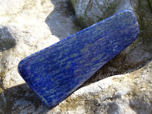 Lapis Lazuli Forme Libre - Pierres - Colibri Minéraux et Bien-être