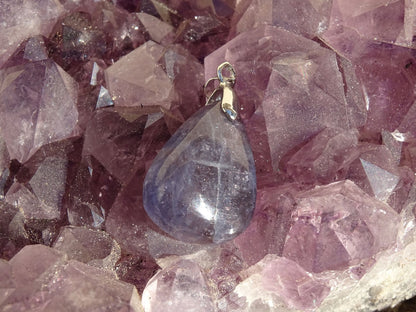 Pendentif Iolite - Pendentifs - Colibri Minéraux et Bien-être