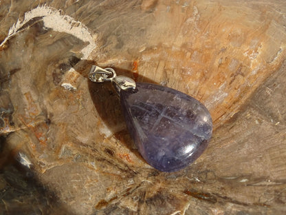 Pendentif Iolite - Pendentifs - Colibri Minéraux et Bien-être