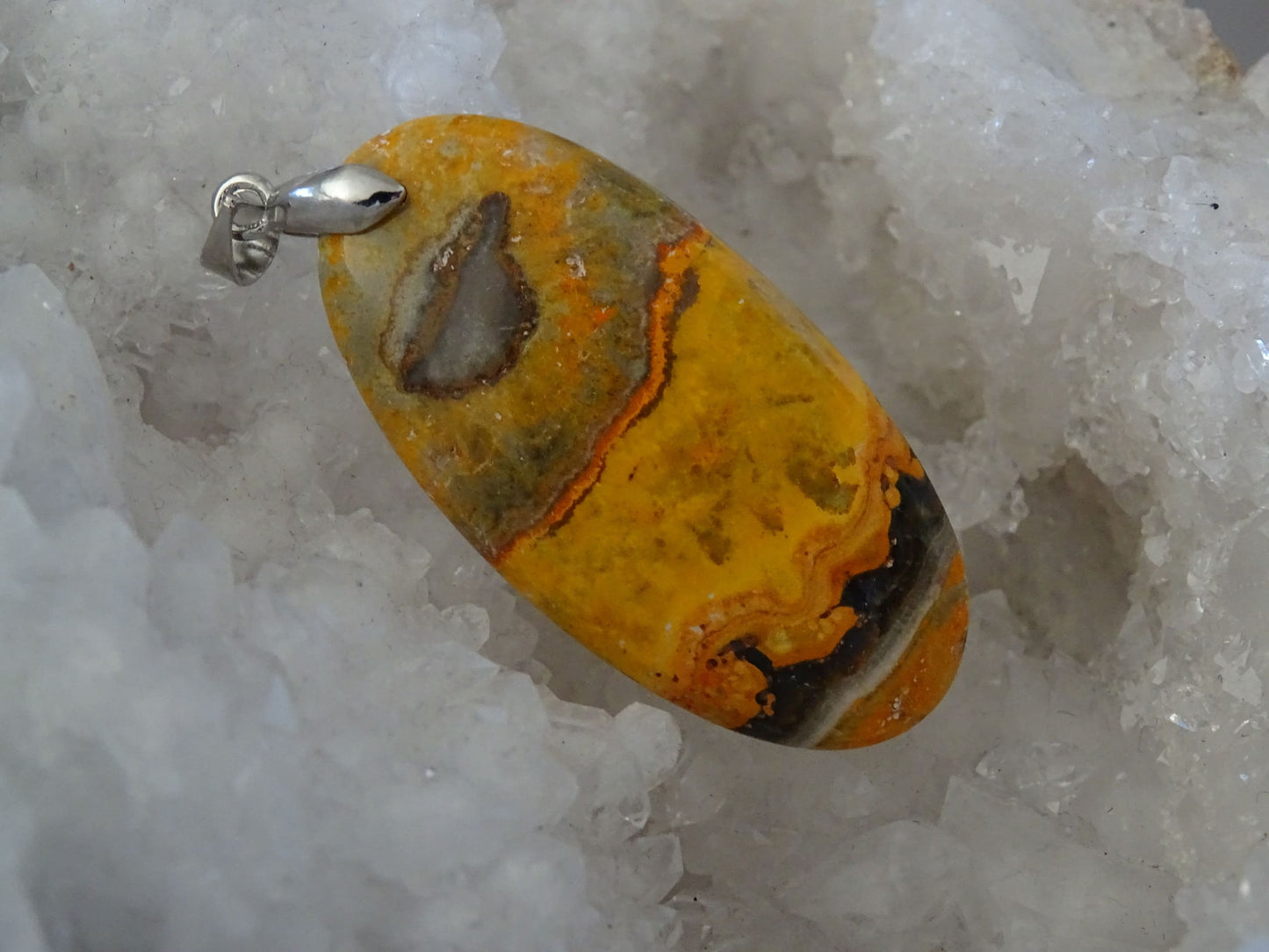 Pendentif Jaspe Bumblebee - Pendentifs - Colibri Minéraux et Bien-être