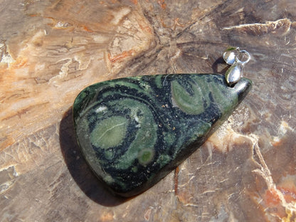 Pendentif Jaspe Kambaba - Pendentifs - Colibri Minéraux et Bien-être