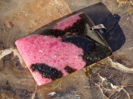 Pendentif Rhodonite - Pendentifs - Colibri Minéraux et Bien-être