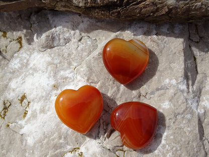 Agate Rouge Coeur - Pierres - Colibri Minéraux et Bien-être