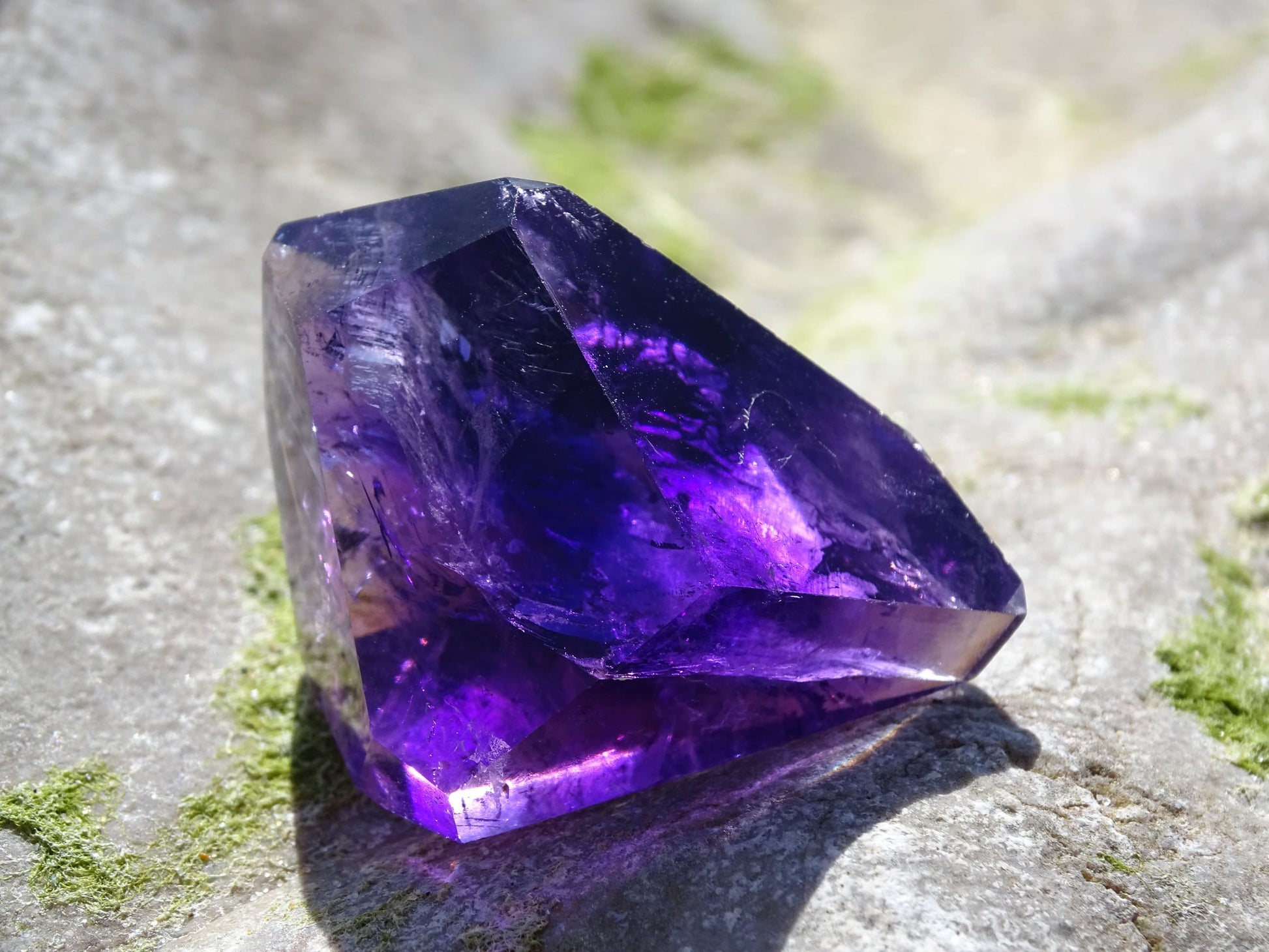 Améthyste et Quartz Bicolore Fantôme - Cristaux - Colibri Minéraux et Bien-être